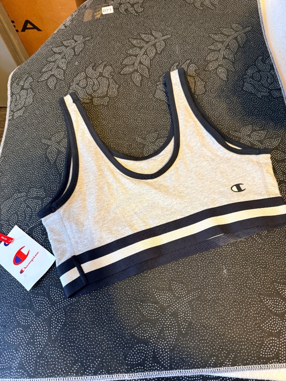Champion athletic bra top & short set - Picture 5 of 5
